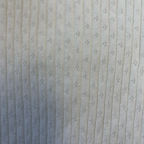 Cotton Candy LA Juniors Cropped Sweater. - Picture 6 of 8